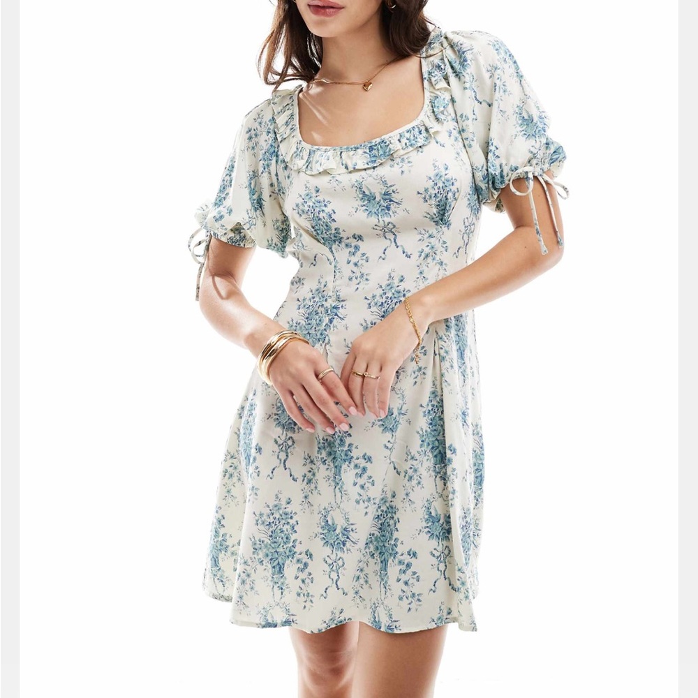 Floral Puff Sleeve Mini Dress